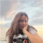 Studentessa universitaria impartisce lezioni delle seguenti materie: Inglese, Matematica, Biologia, Fisica e Spagnolo